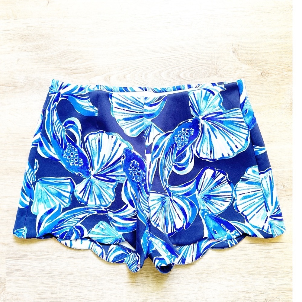 Lilly Pulitzer Adelia Scuba Shorts Bright Navy Reel Life X-Small EUC